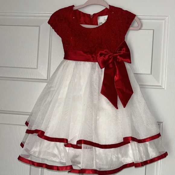 Girls rare edition dress size 18 months brand new never been used - Picture 2 of 3